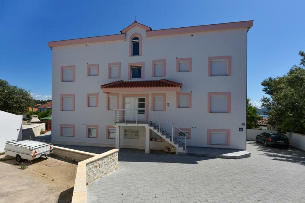 يزيرا Apartment Sax المظهر الخارجي الصورة