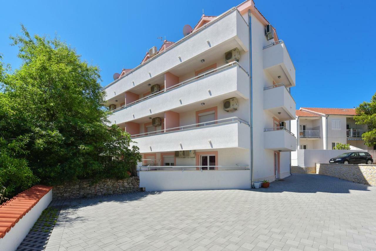 يزيرا Apartment Sax المظهر الخارجي الصورة